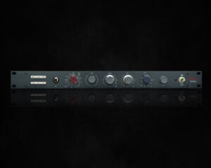 1073 EQ pre amp